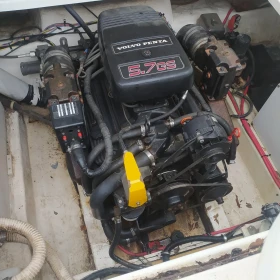 Моторна яхта Wellcraft, снимка 5