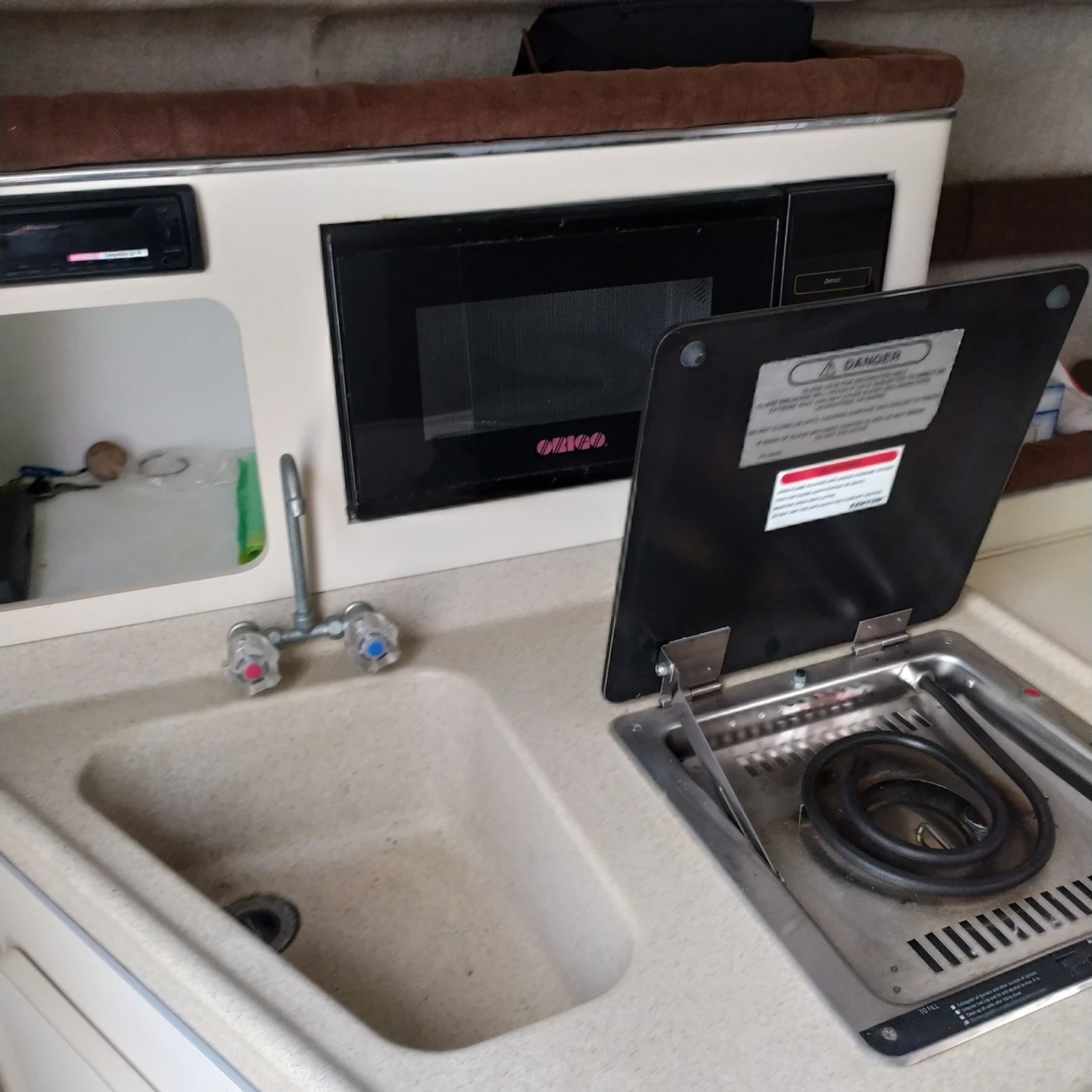 Моторна яхта Wellcraft  - изображение 8