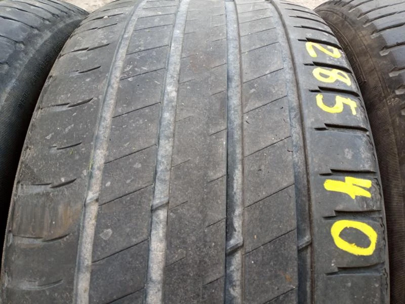 Гуми Летни 285/40R20, снимка 6 - Гуми и джанти - 45649567