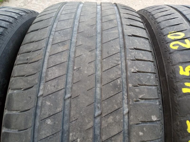 Гуми Летни 285/40R20, снимка 5 - Гуми и джанти - 45649567