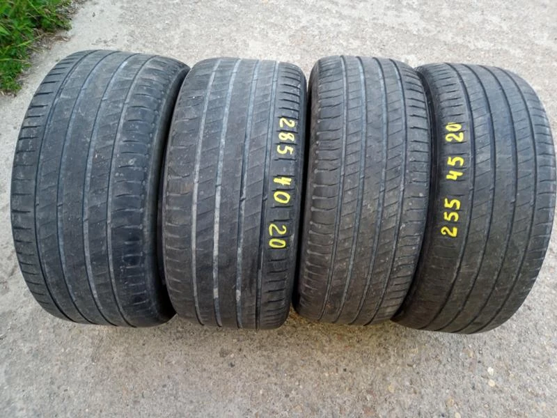 Гуми Летни 285/40R20, снимка 1 - Гуми и джанти - 45649567