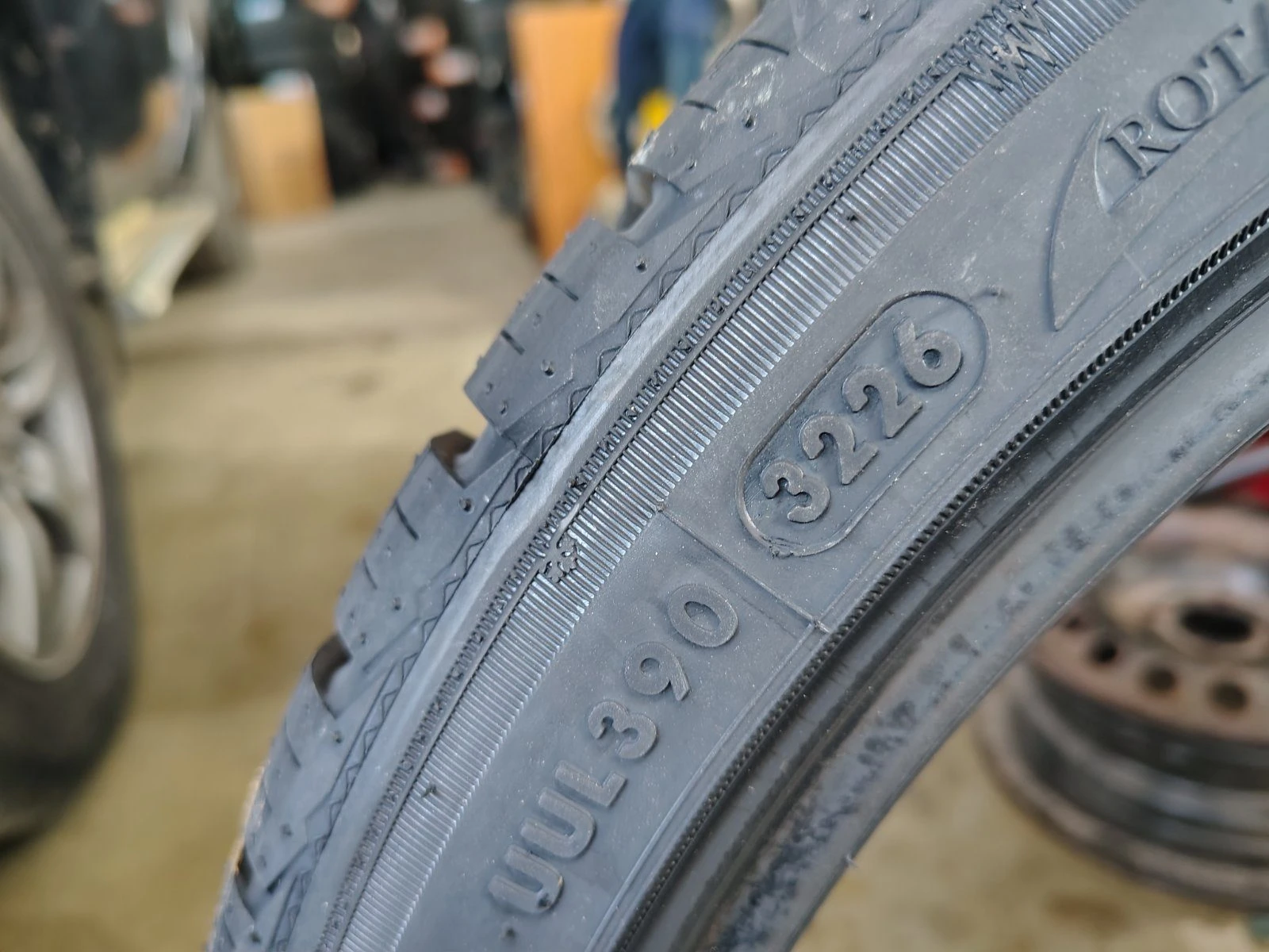 ���� 255/35R19 | Mobile.bg � ����������� 8
