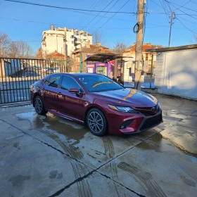 Toyota Camry SE лизинг, снимка 2