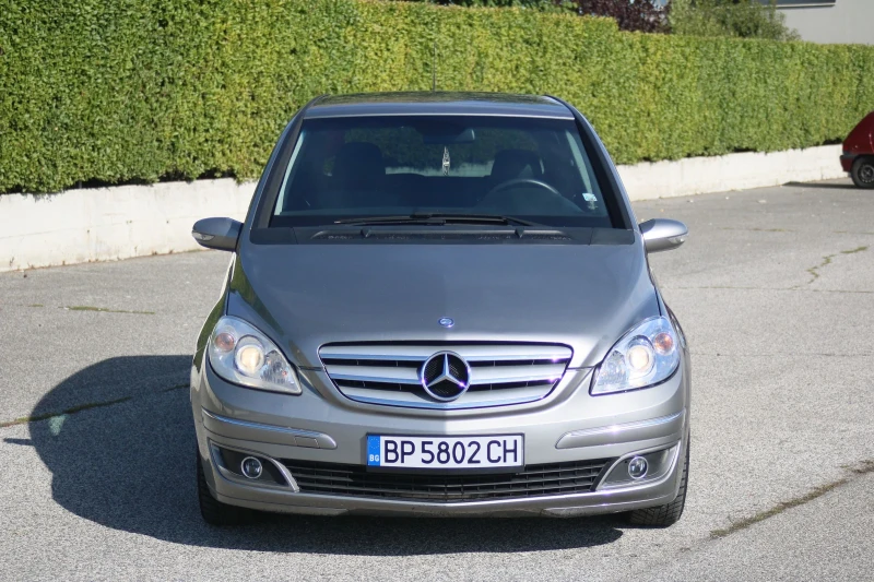 Mercedes-Benz B 180 Tourer, снимка 15 - Автомобили и джипове - 47266779