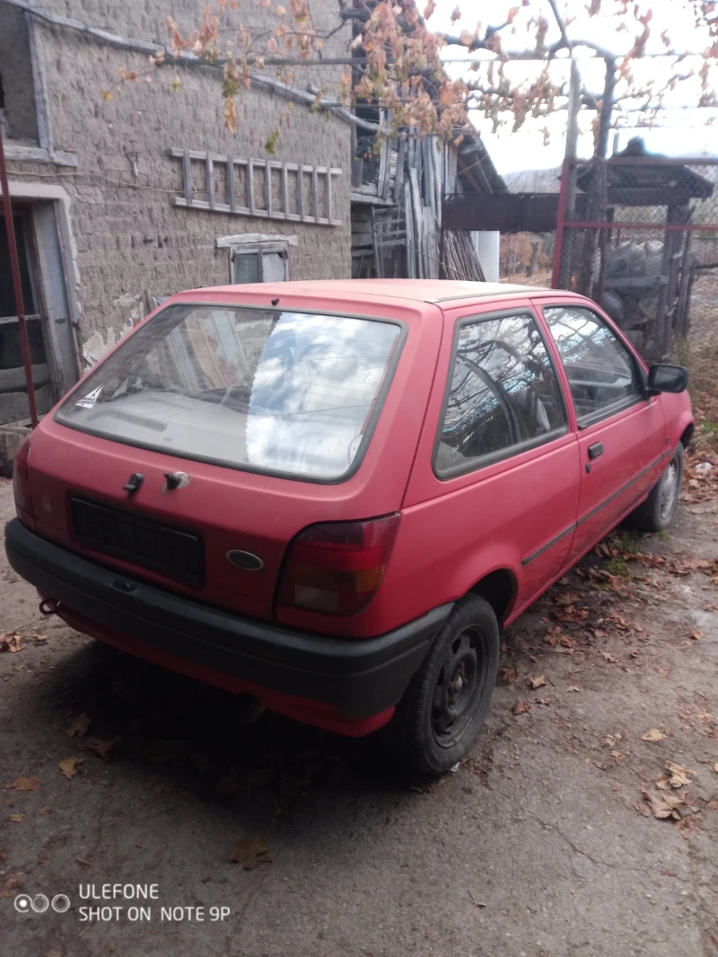 Ford Fiesta 1.3 бензин , снимка 13 - Автомобили и джипове - 47912099