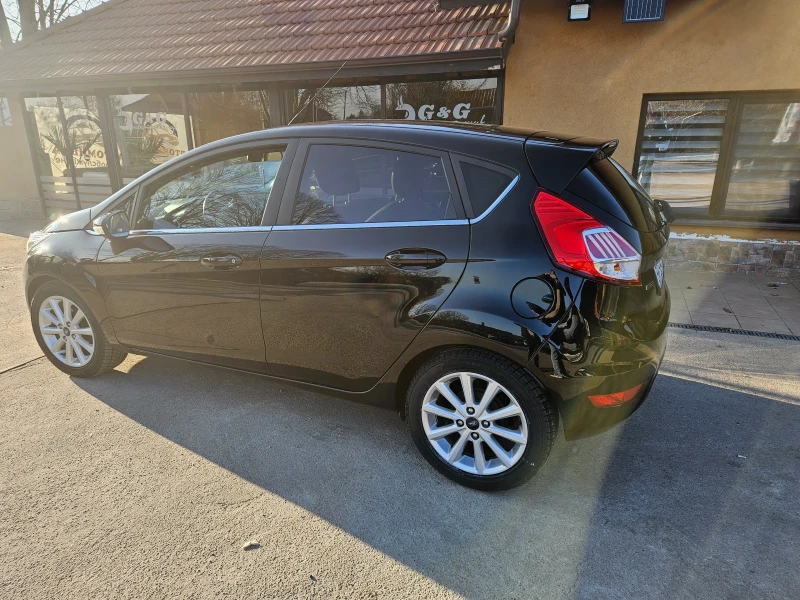 Ford Fiesta 1.0 eco bust 101 к.с., снимка 14 - Автомобили и джипове - 48741307