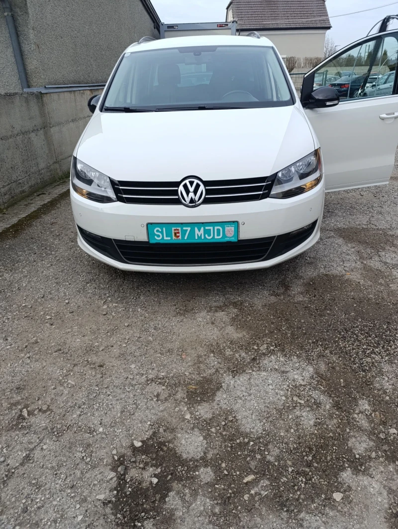 VW Sharan 2.0 TDI, снимка 15 - Автомобили и джипове - 49171069