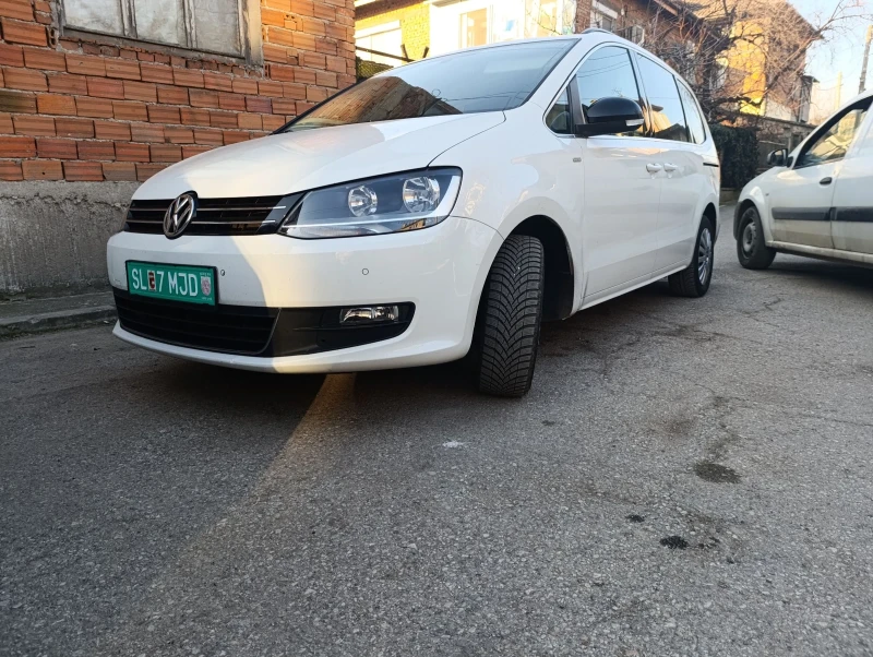 VW Sharan 2.0 TDI, снимка 3 - Автомобили и джипове - 49171069