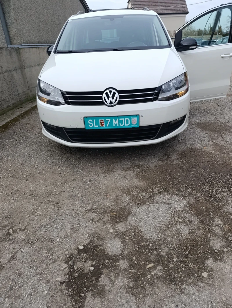 VW Sharan 2.0 TDI, снимка 17 - Автомобили и джипове - 49171069