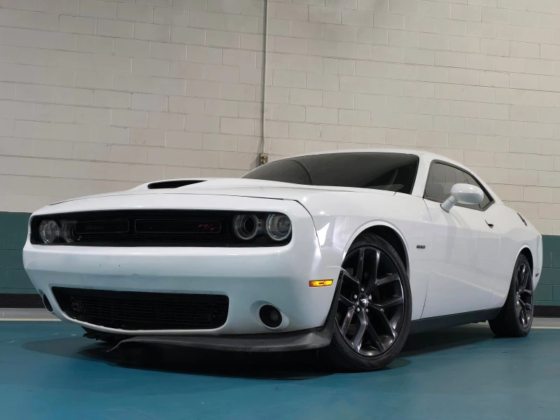 Dodge Challenger 5.7* V* R/T* ПОДГРЕВ* КАМЕРА* МЪРТВА* ТОЧКА* КЕЙЛЕ, снимка 2 - Автомобили и джипове - 49505887