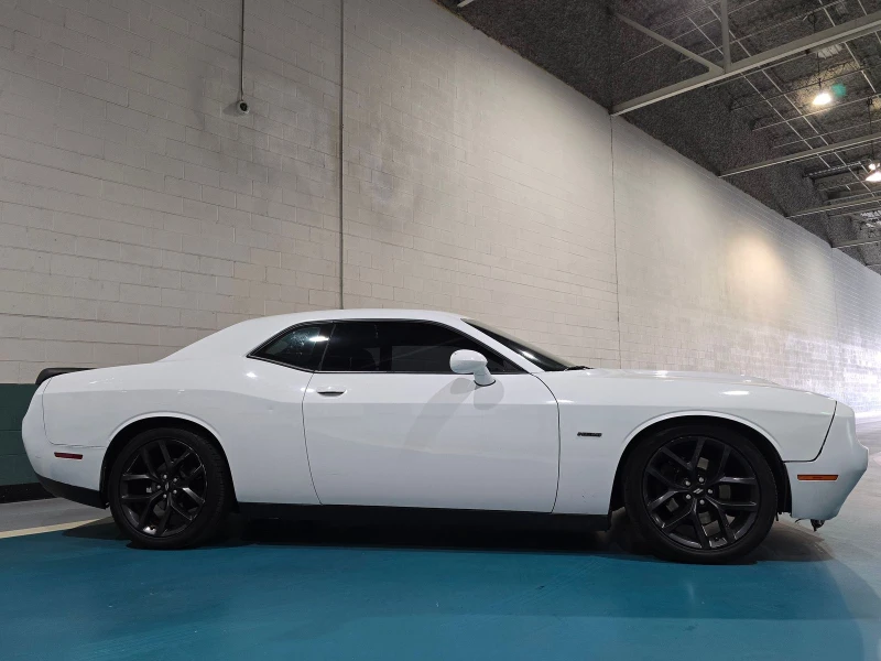 Dodge Challenger 5.7* V* R/T* ПОДГРЕВ* КАМЕРА* МЪРТВА* ТОЧКА* КЕЙЛЕ, снимка 7 - Автомобили и джипове - 49505887