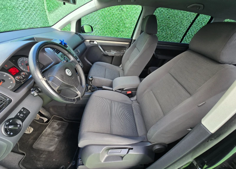 VW Touran 2.0i* 6+ 1* МЕТАН* 109кс, снимка 8 - Автомобили и джипове - 51971829
