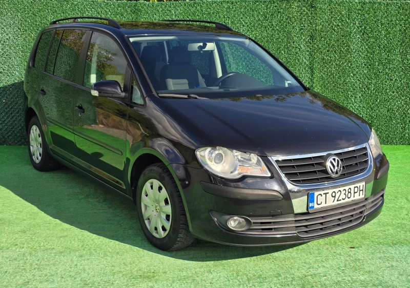 VW Touran 2.0i* 6+ 1* МЕТАН* 109кс, снимка 3 - Автомобили и джипове - 51971829