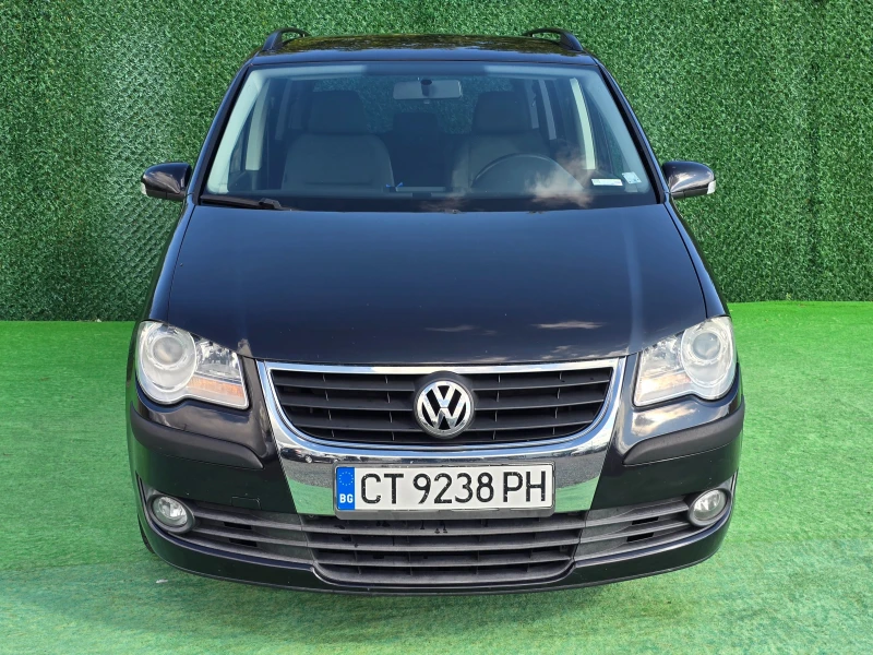 VW Touran 2.0i* 6+ 1* МЕТАН* 109кс, снимка 2 - Автомобили и джипове - 51971829