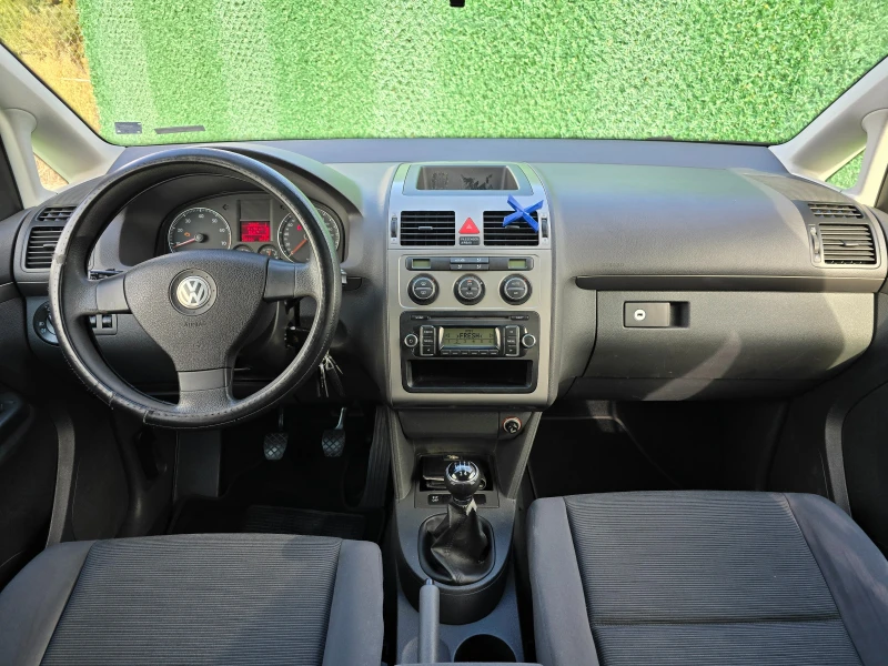 VW Touran 2.0i* 6+ 1* МЕТАН* 109кс, снимка 12 - Автомобили и джипове - 51971829