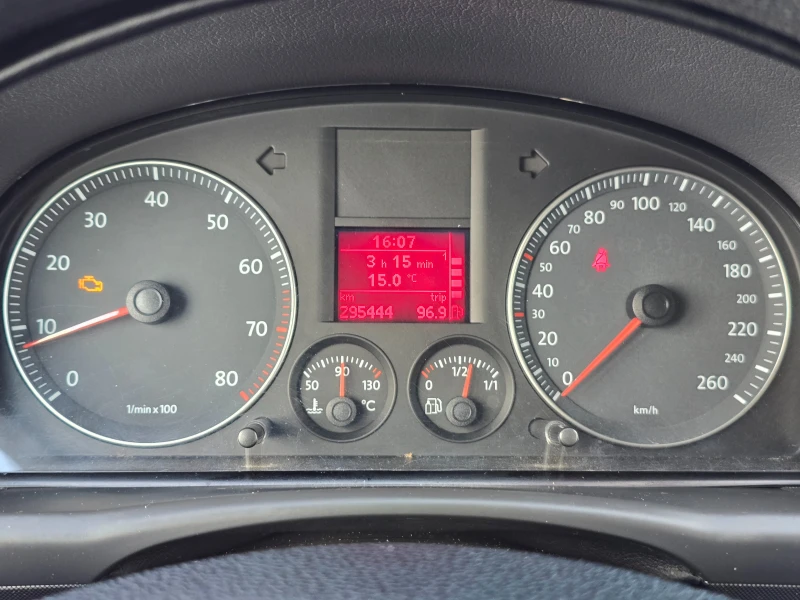 VW Touran 2.0i* 6+ 1* МЕТАН* 109кс, снимка 16 - Автомобили и джипове - 51971829