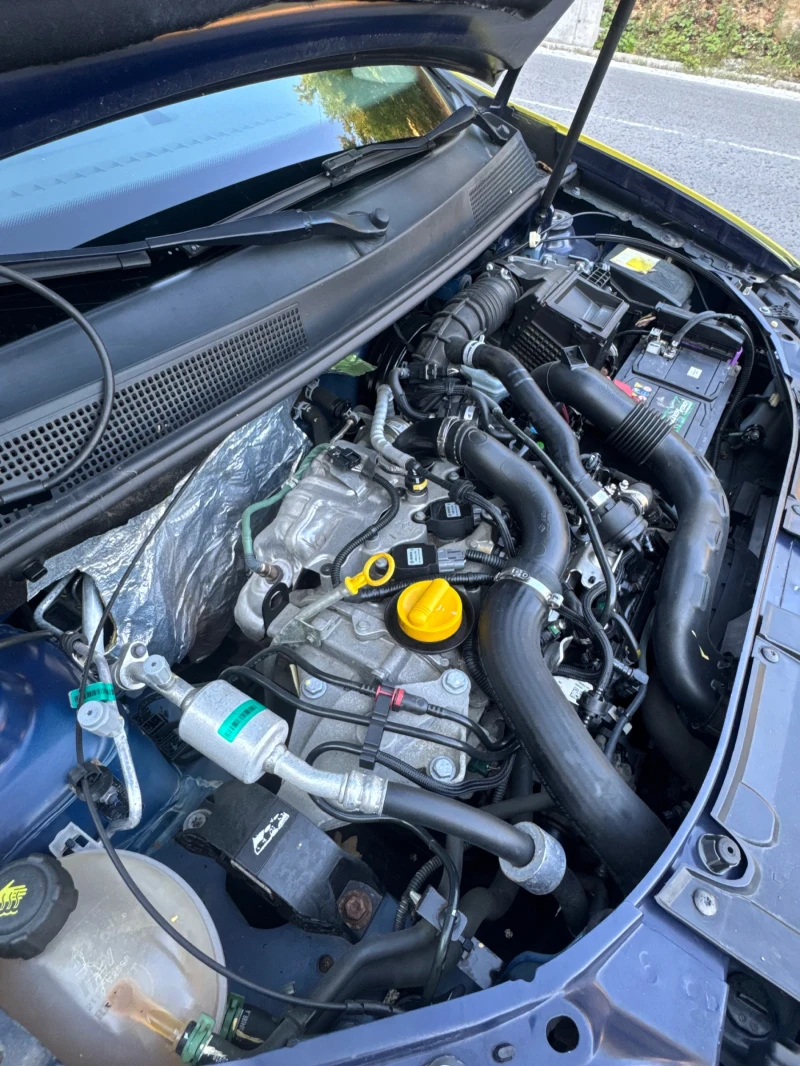 Dacia Sandero 0.9 - 90кс газ/бензин, снимка 8 - Автомобили и джипове - 52450078