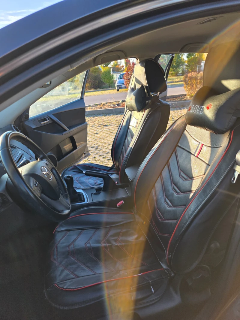 Mazda 3 2.2 sport, снимка 15 - Автомобили и джипове - 52309877