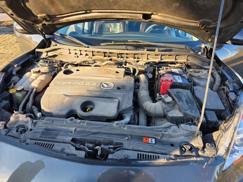 Mazda 3 2.2 sport, снимка 3 - Автомобили и джипове - 52309877