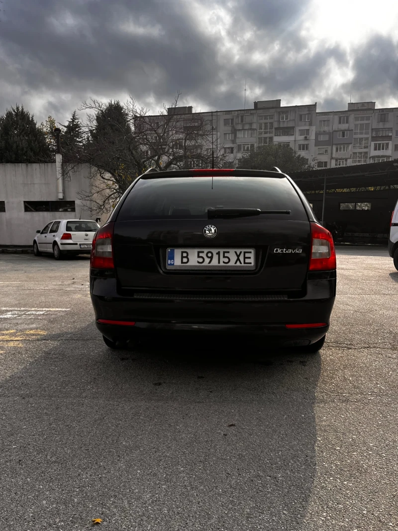 Skoda Octavia, снимка 2 - Автомобили и джипове - 52341593