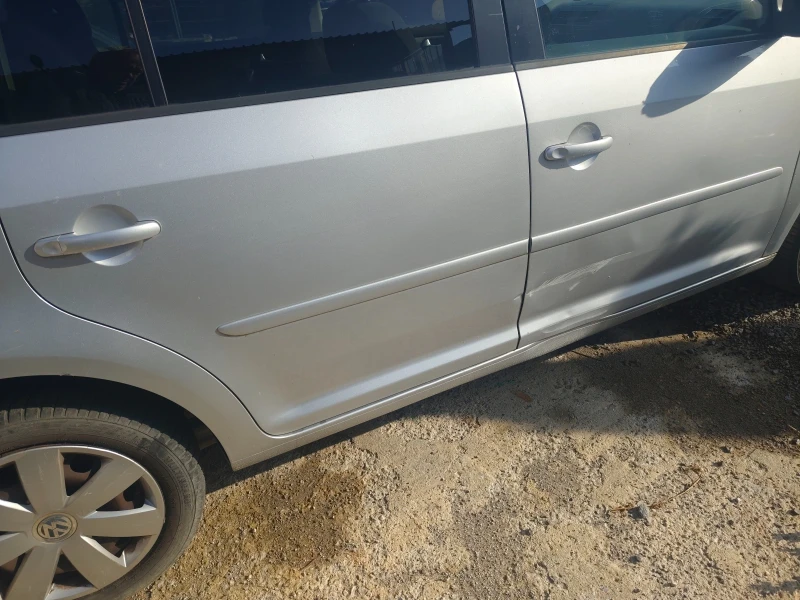 VW Touran 1.4 ecofuel, снимка 7 - Автомобили и джипове - 52387459