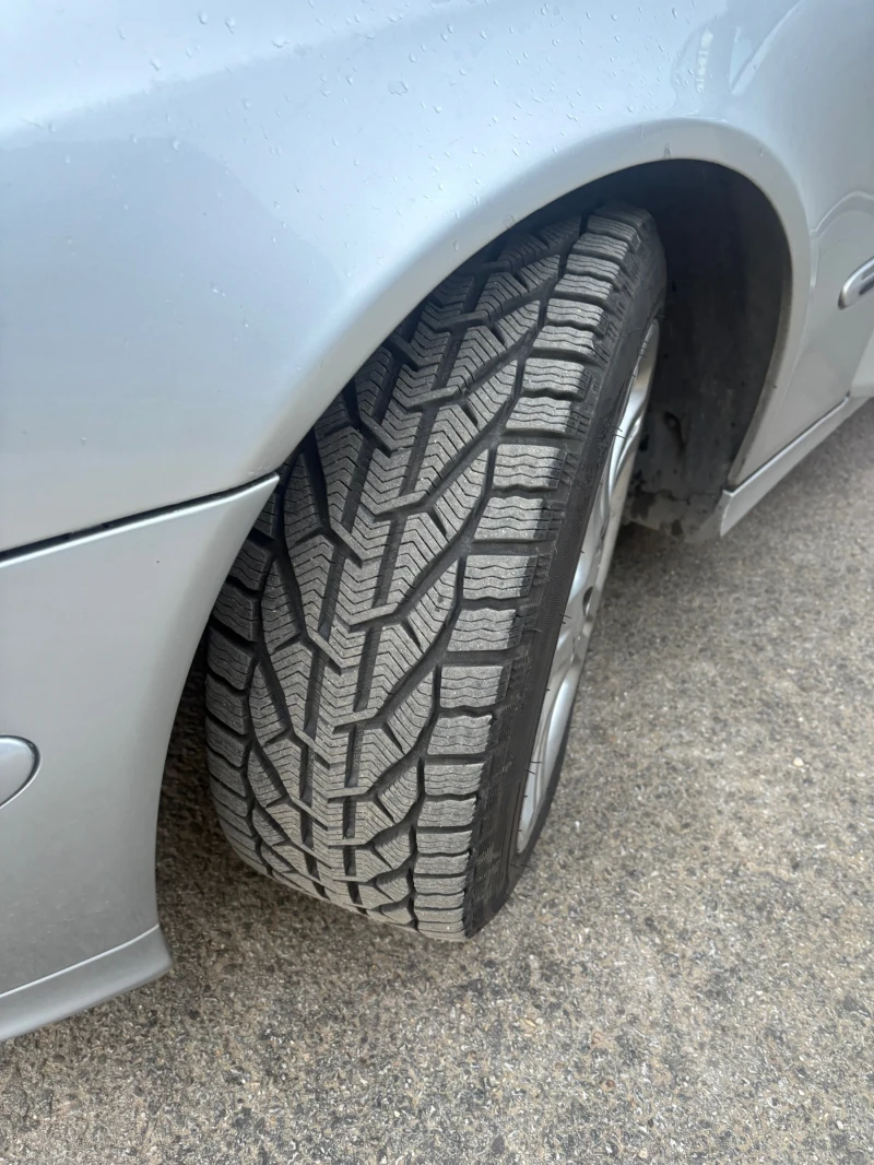 Mercedes-Benz E 320, снимка 5 - Автомобили и джипове - 52621480