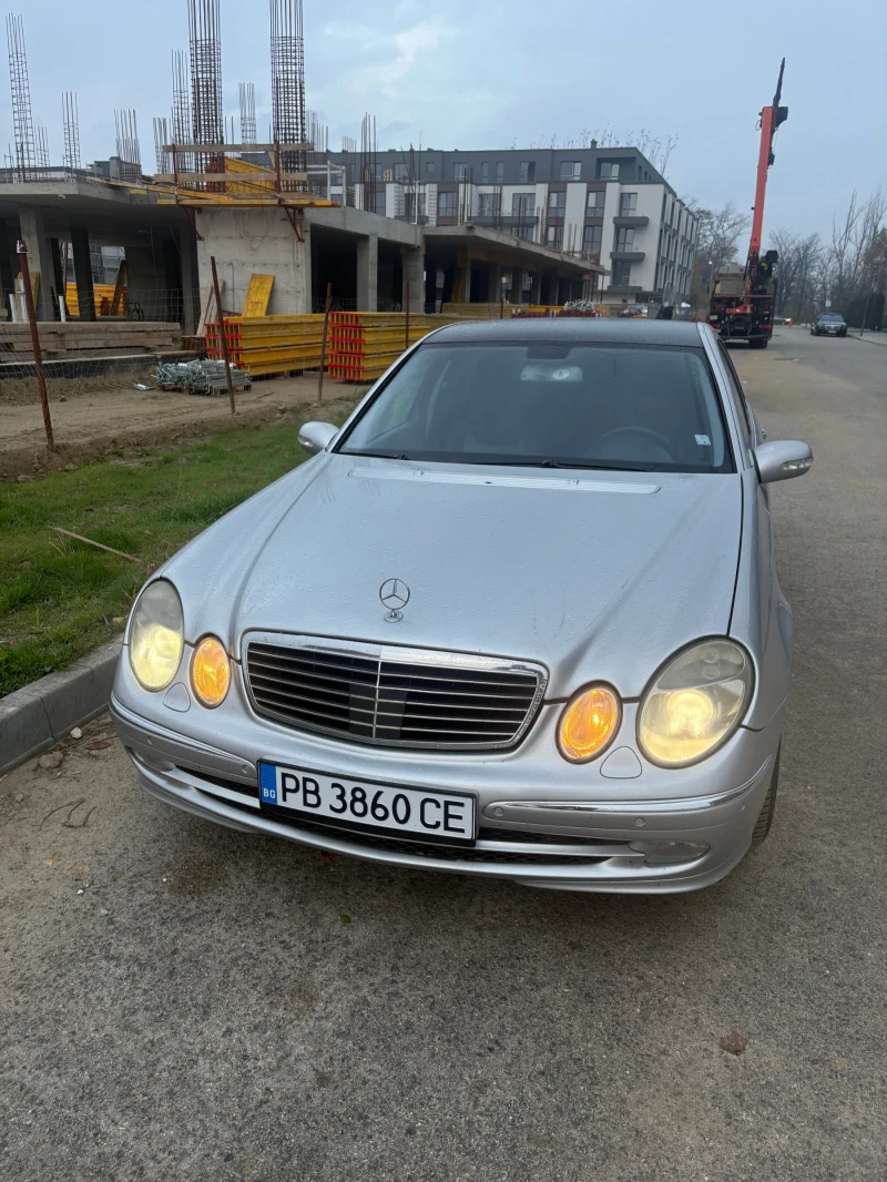 Mercedes-Benz E 320