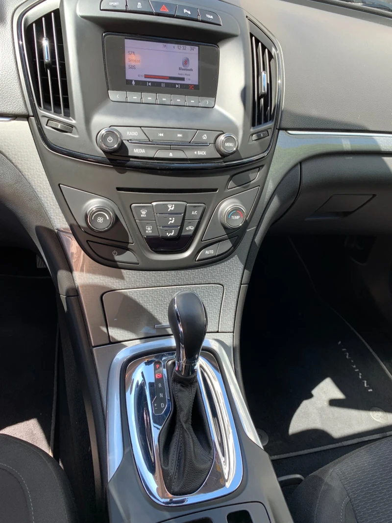 Opel Insignia 4x4, снимка 6 - Автомобили и джипове - 53013896