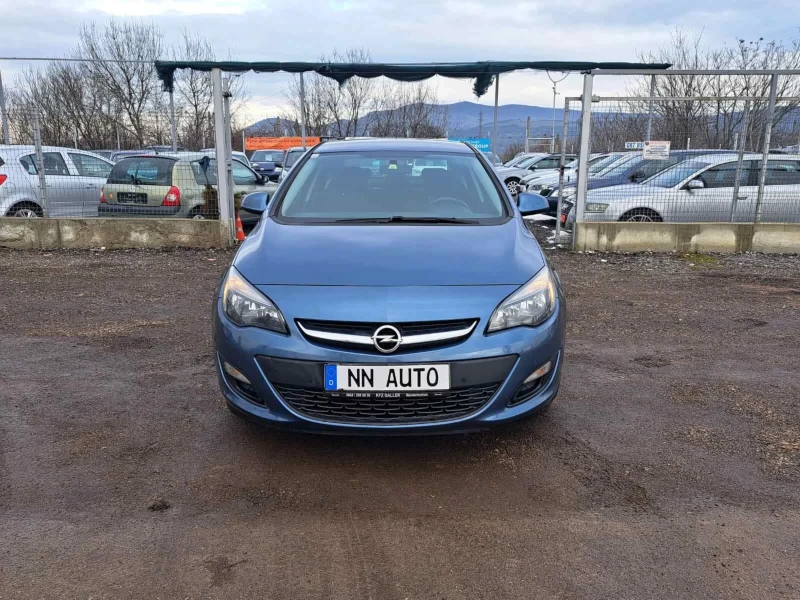 Opel Astra 1.3CDTI, снимка 2 - Автомобили и джипове - 53395589