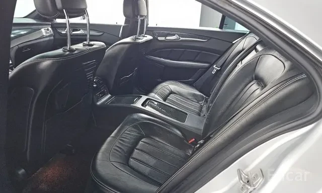 Mercedes-Benz CLS 400 AMG | ОБДУХВАНЕ | 360 | ПАНОРАМА | FACE | , снимка 10 - Автомобили и джипове - 55613193