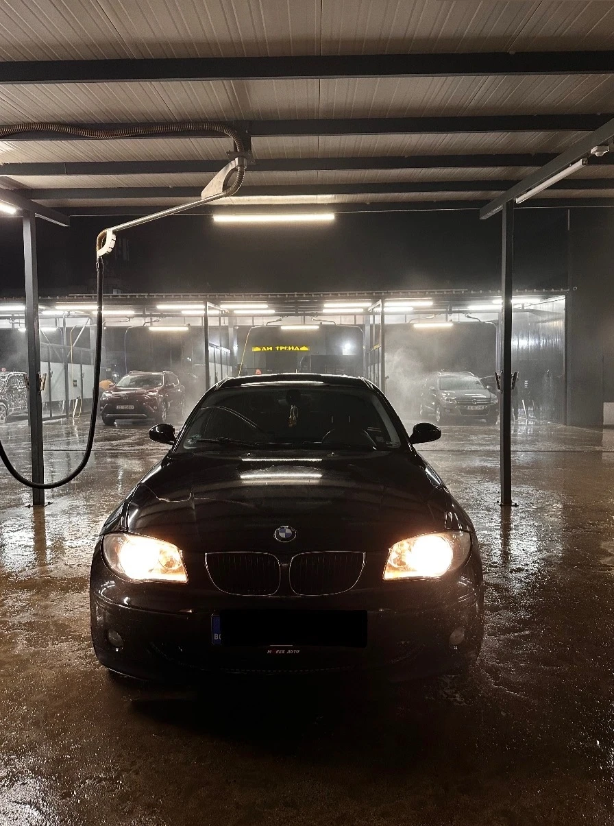 BMW 118 1.8, снимка 1