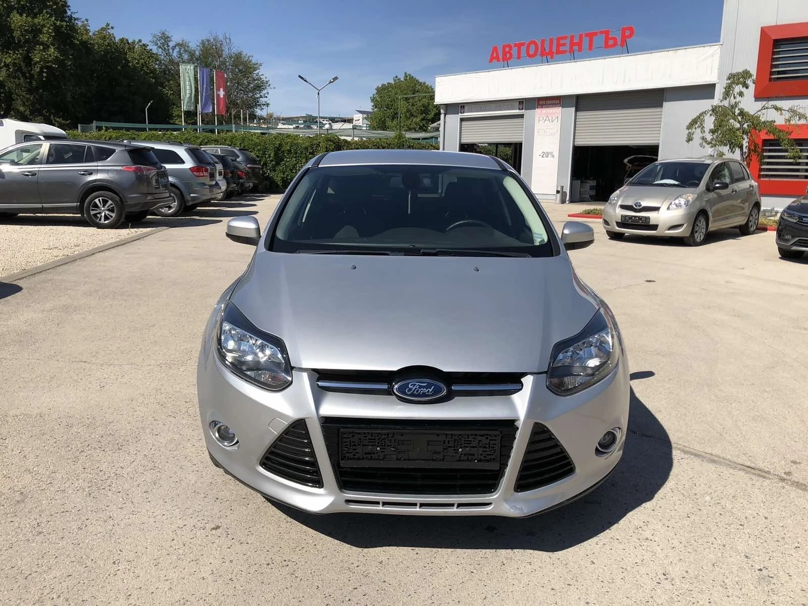 Ford Focus 1.6 - изображение 2