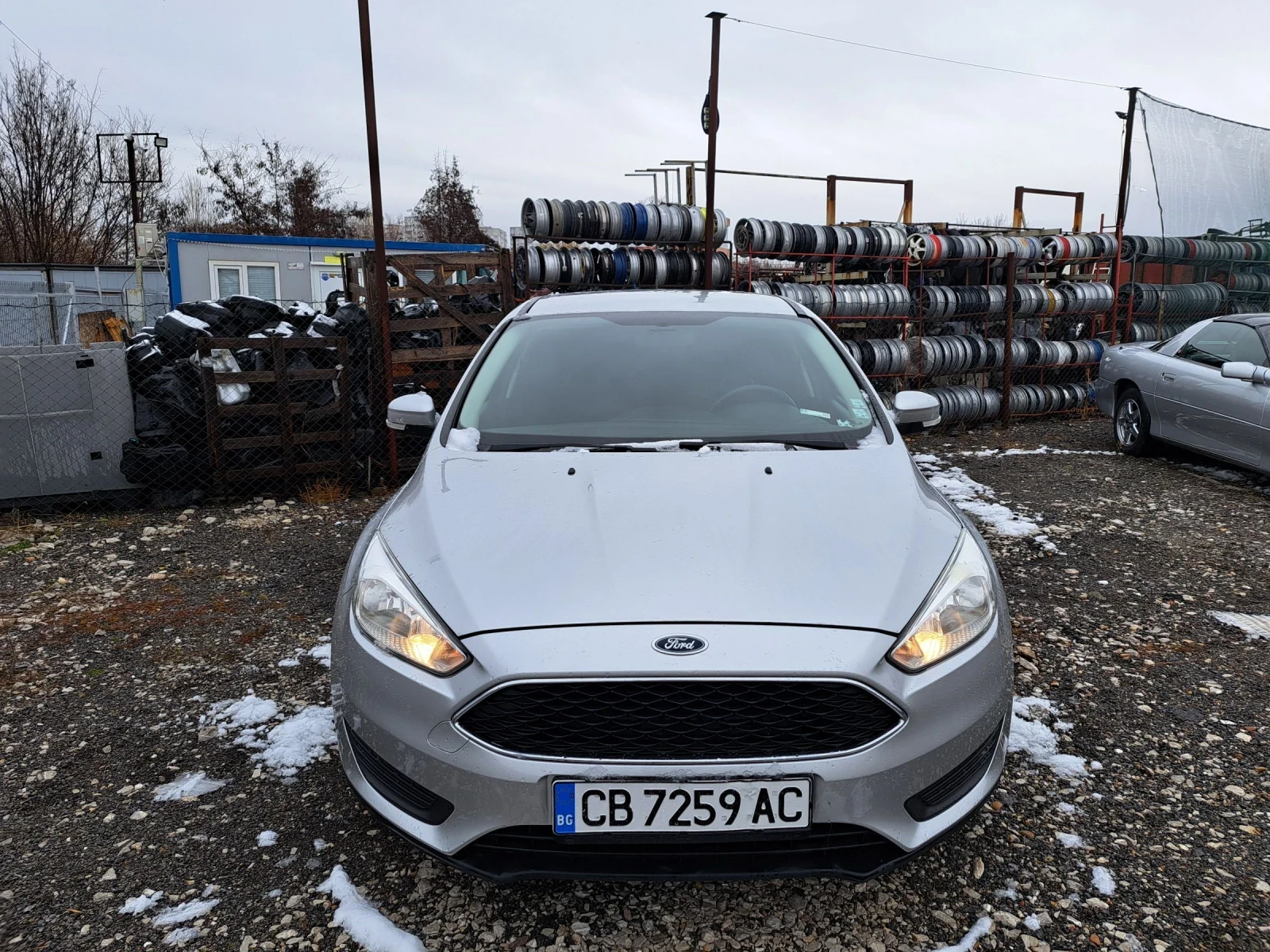 Ford Focus 1.0 Ecoboost * ПРОМОЦИЯ* Navi* Лизинг * Бартер - изображение 6