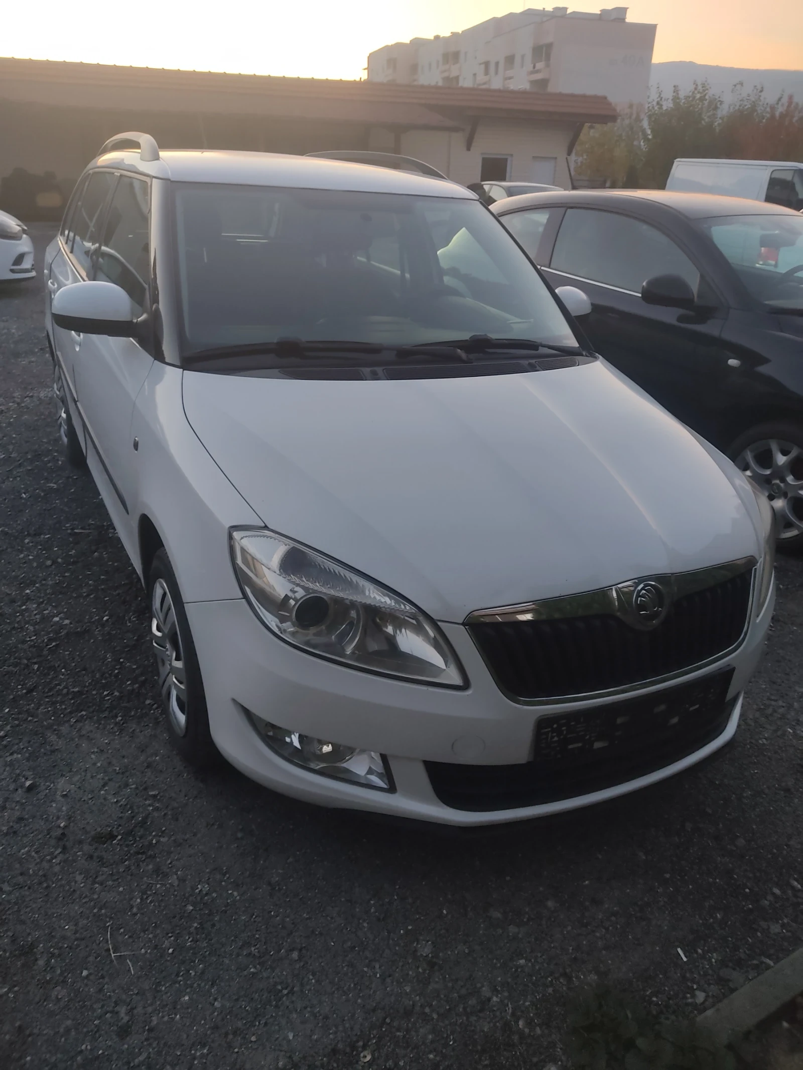 Skoda Fabia 1.6tdi 90cv - изображение 4