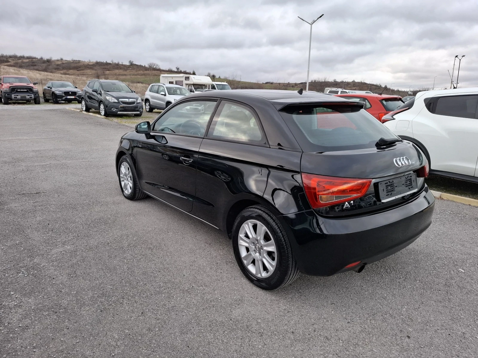 Audi A1 1, 6TDI-90ps-Automat - изображение 5