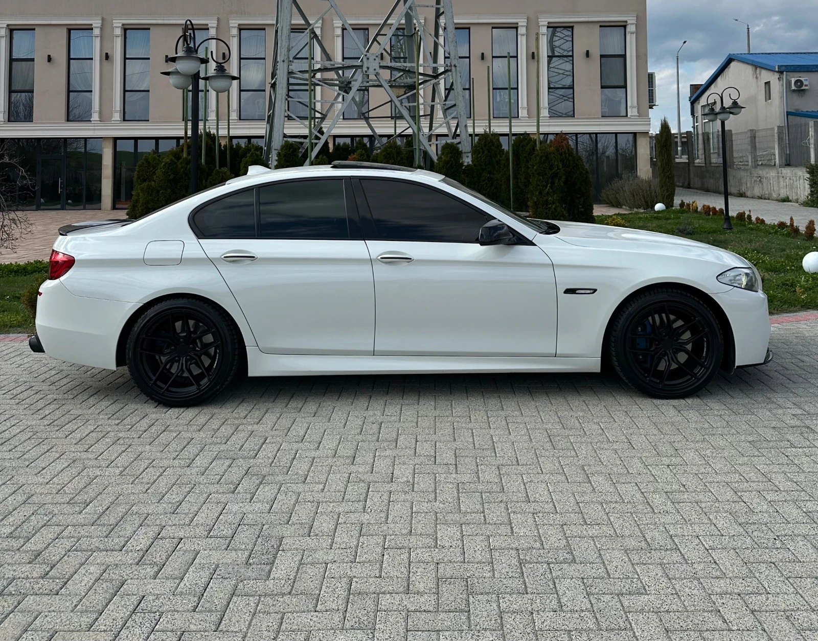 BMW 535 F10/313к.с/M-PERFORMANCE 8ZF. - изображение 7