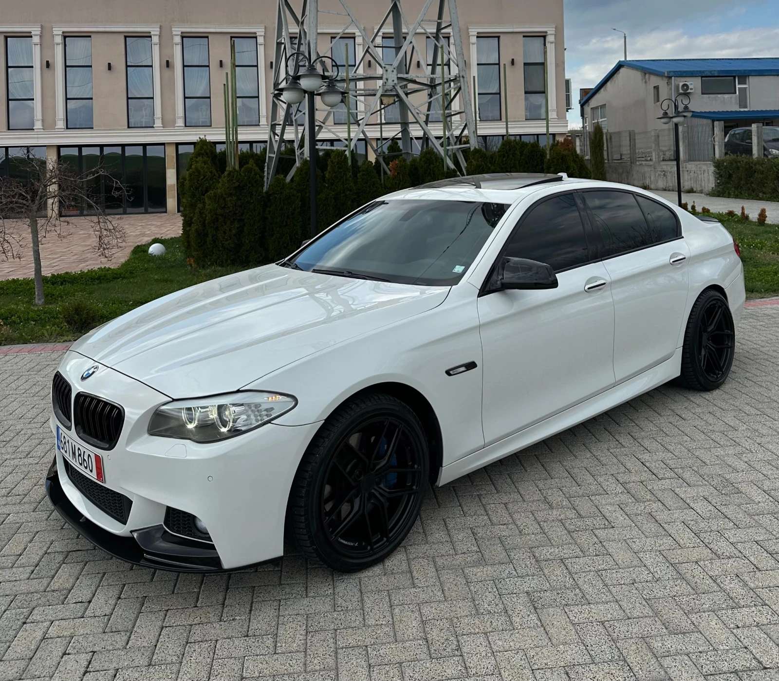 BMW 535 F10/313к.с/M-PERFORMANCE 8ZF. - изображение 9