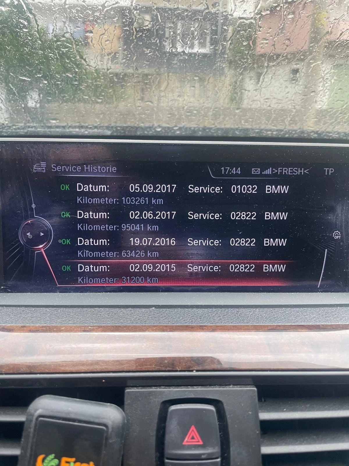 BMW 3gt пълна сервизна история само в BMW Германия - изображение 3