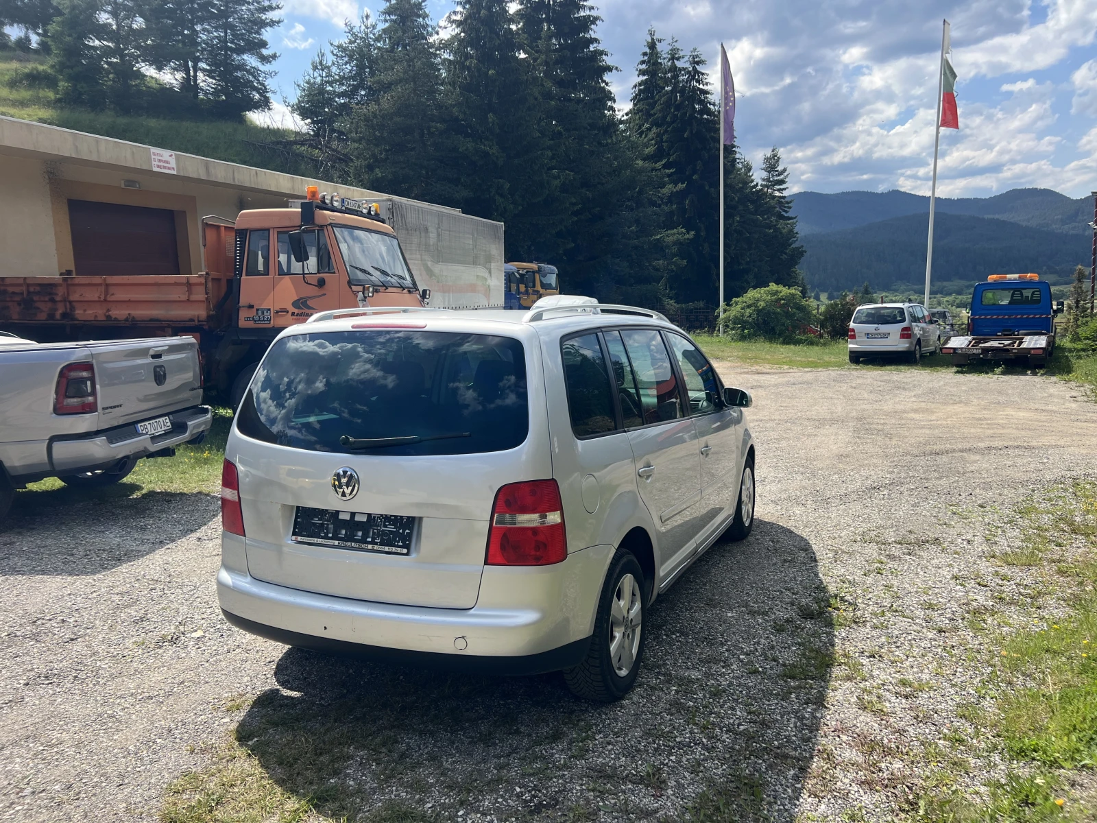 VW Touran 1.9TDI-100 коня, Нов внос, ,  - изображение 8