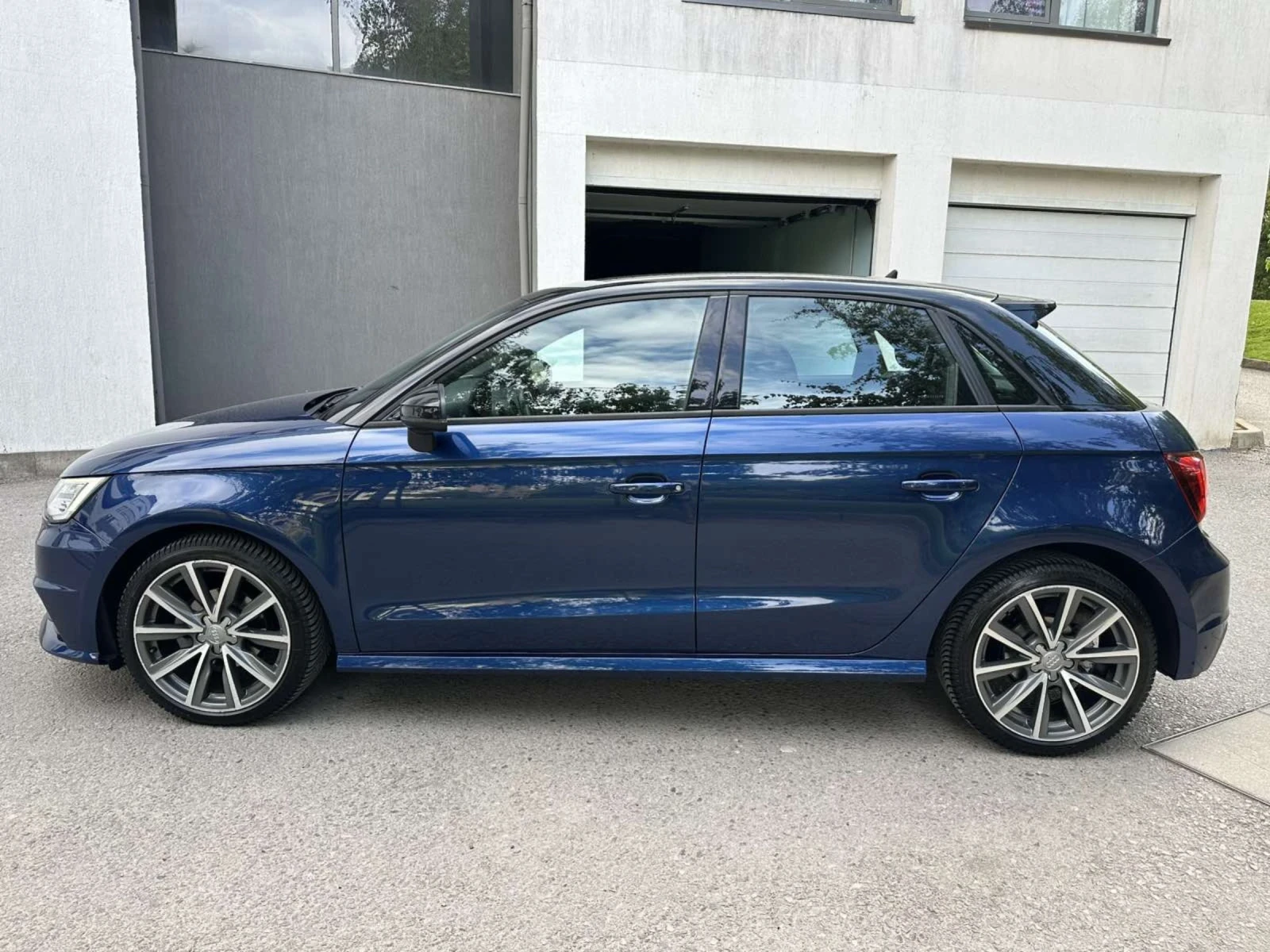 Audi A1 1.4TDI / DSG - изображение 4