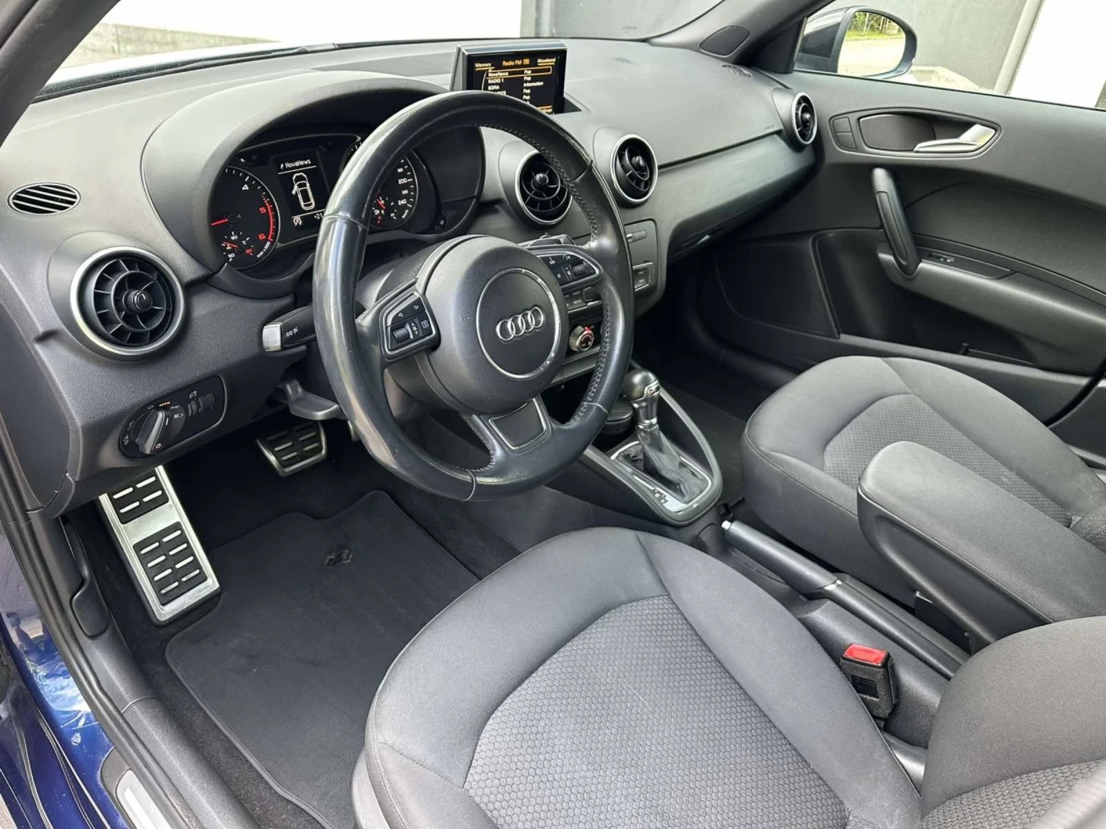 Audi A1 1.4TDI / DSG - изображение 10