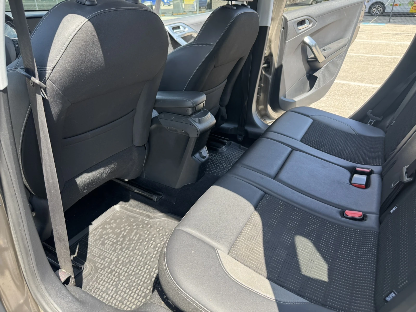 Peugeot 2008 Allure 1.2 - изображение 10