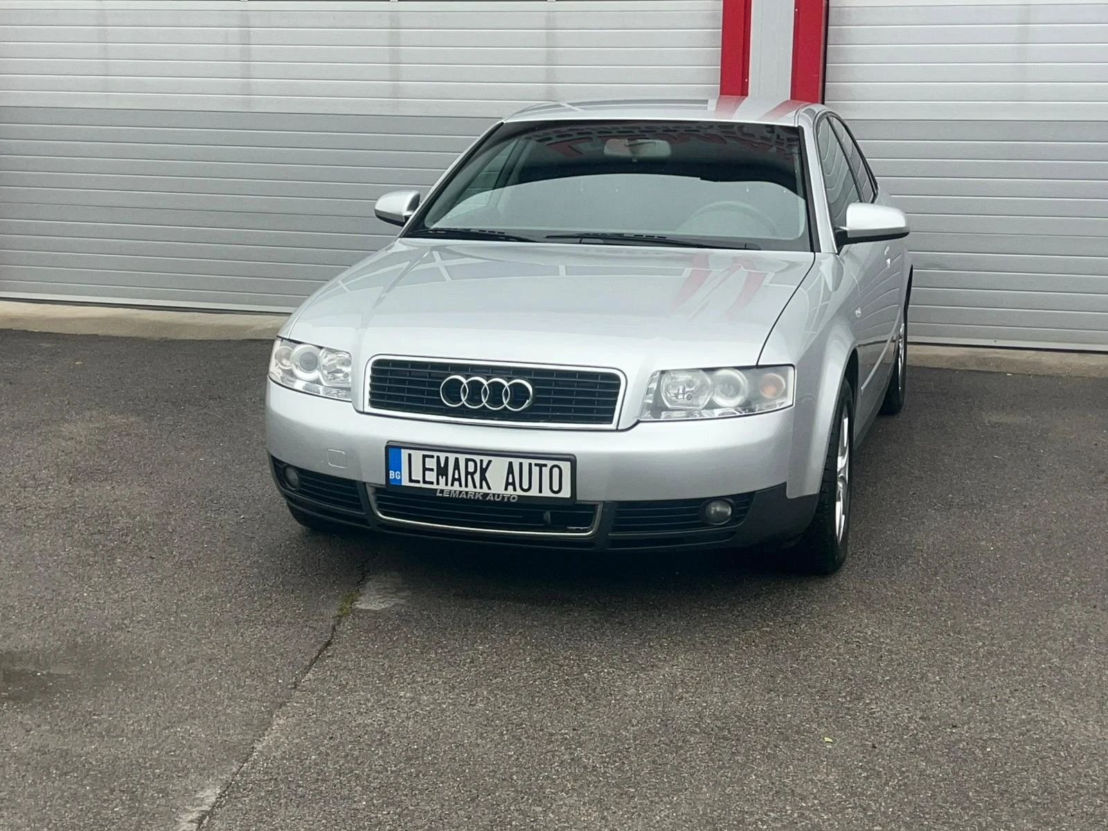 Audi A4 2.0FSI KLIMATRONIK ЛИЗИНГ!!! - изображение 2