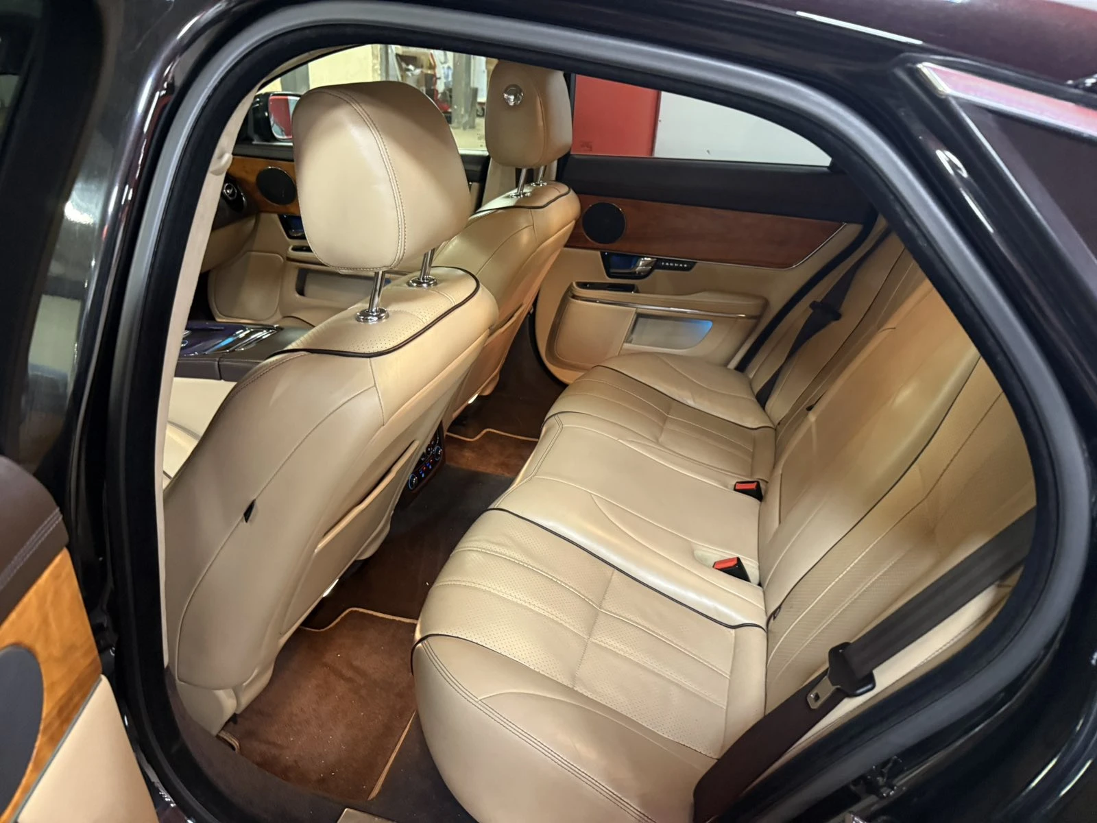 Jaguar Xj 5.0 RWD - изображение 10
