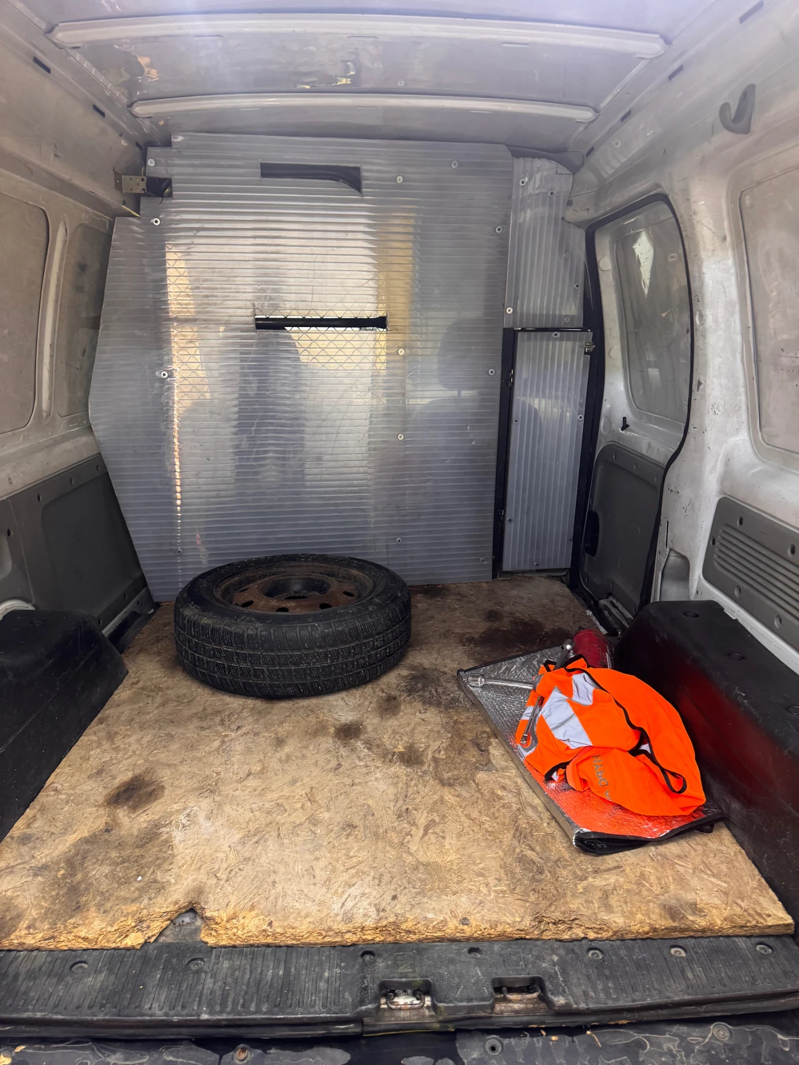 Renault Kangoo  - изображение 7