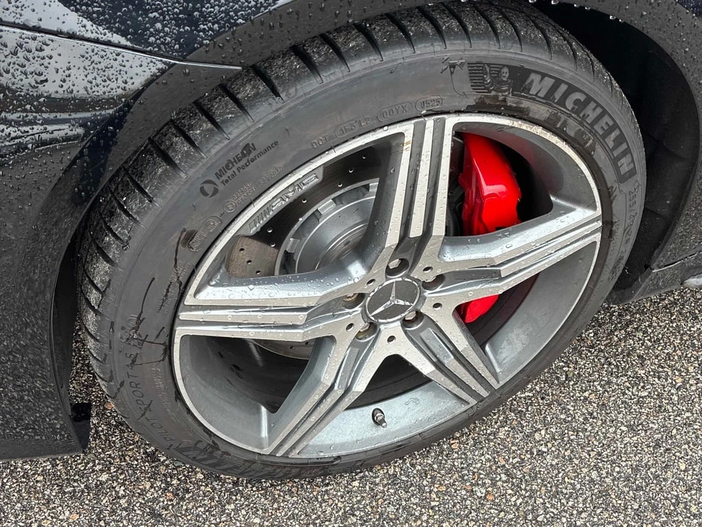 Mercedes-Benz S 63 AMG * CARFAX * БЕЗ ПЪРВОНАЧАЛНА ВНОСКА - изображение 9