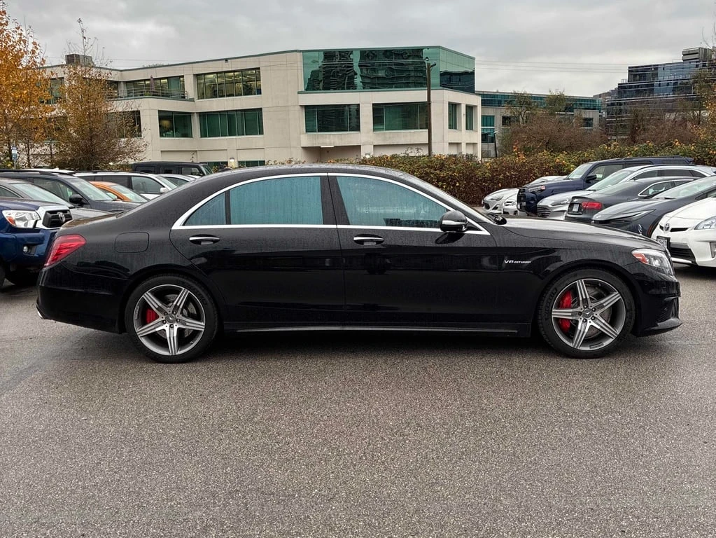 Mercedes-Benz S 63 AMG * CARFAX * БЕЗ ПЪРВОНАЧАЛНА ВНОСКА - изображение 4