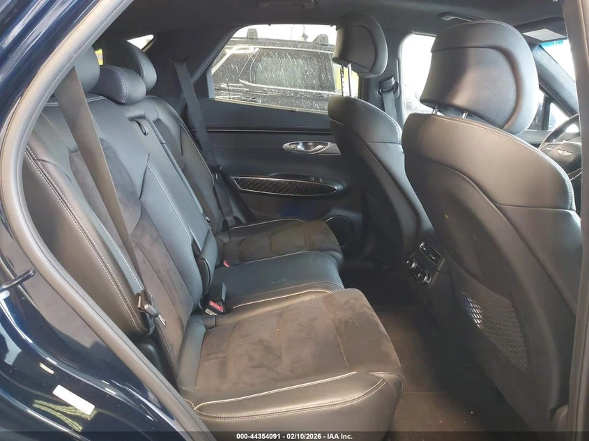 Genesis GV70 3.5l 3.5T Awd Sport, снимка 8 - Автомобили и джипове - 53817161