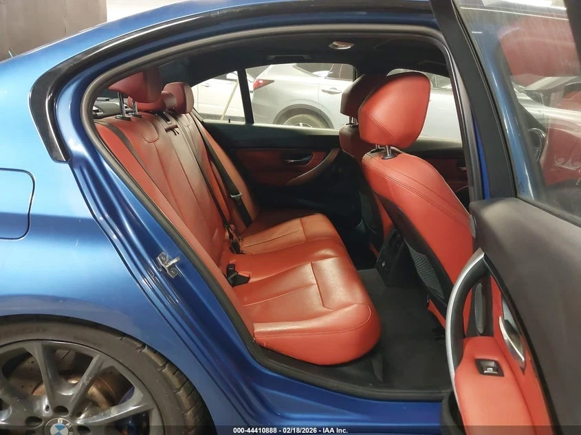 BMW 340, снимка 8 - Автомобили и джипове - 53895624