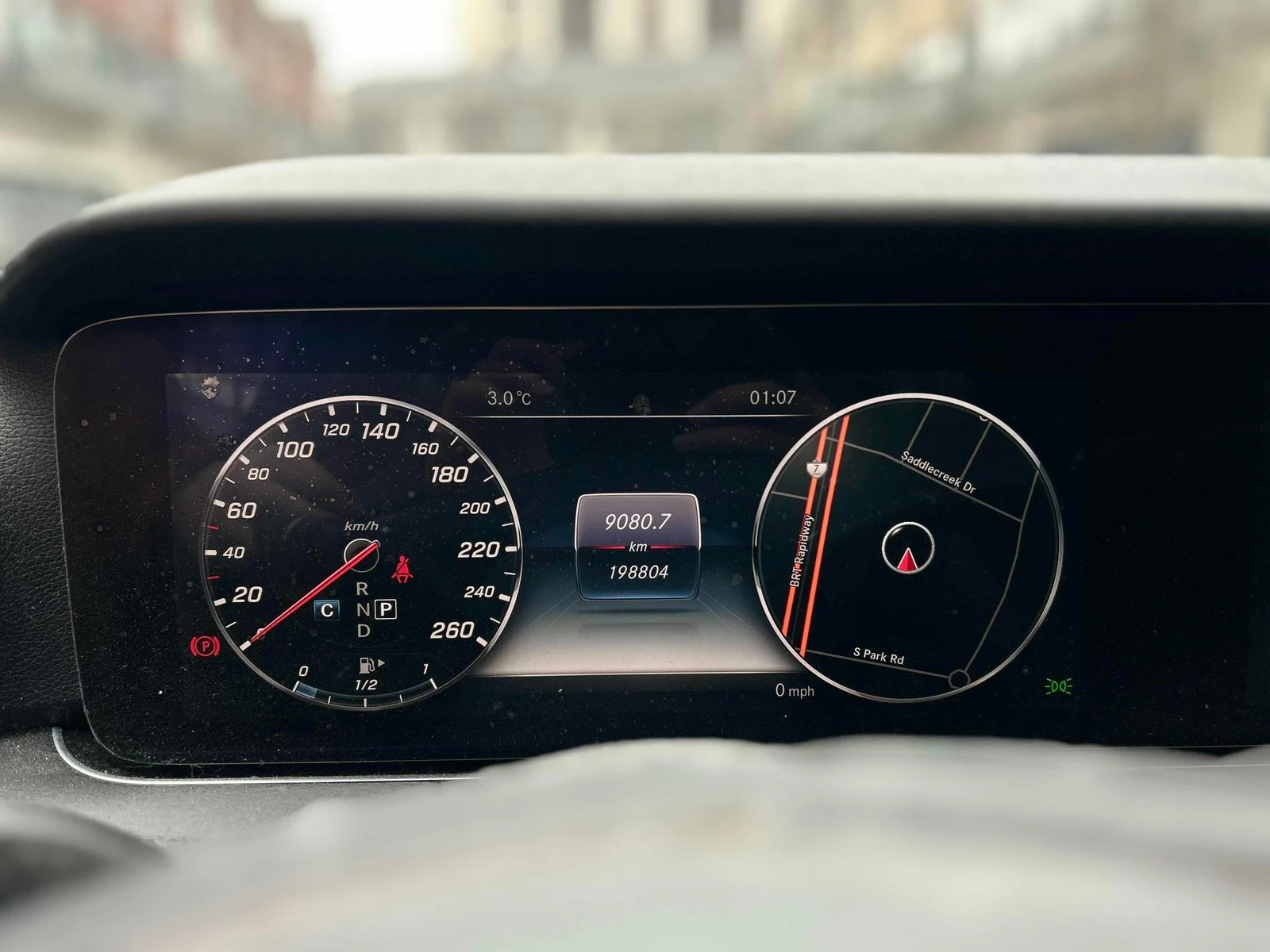 Mercedes-Benz E 300 4MATIC С РЕГИСТРАЦИЯ & АВТО КРЕДИТ , снимка 8 - Автомобили и джипове - 53958964